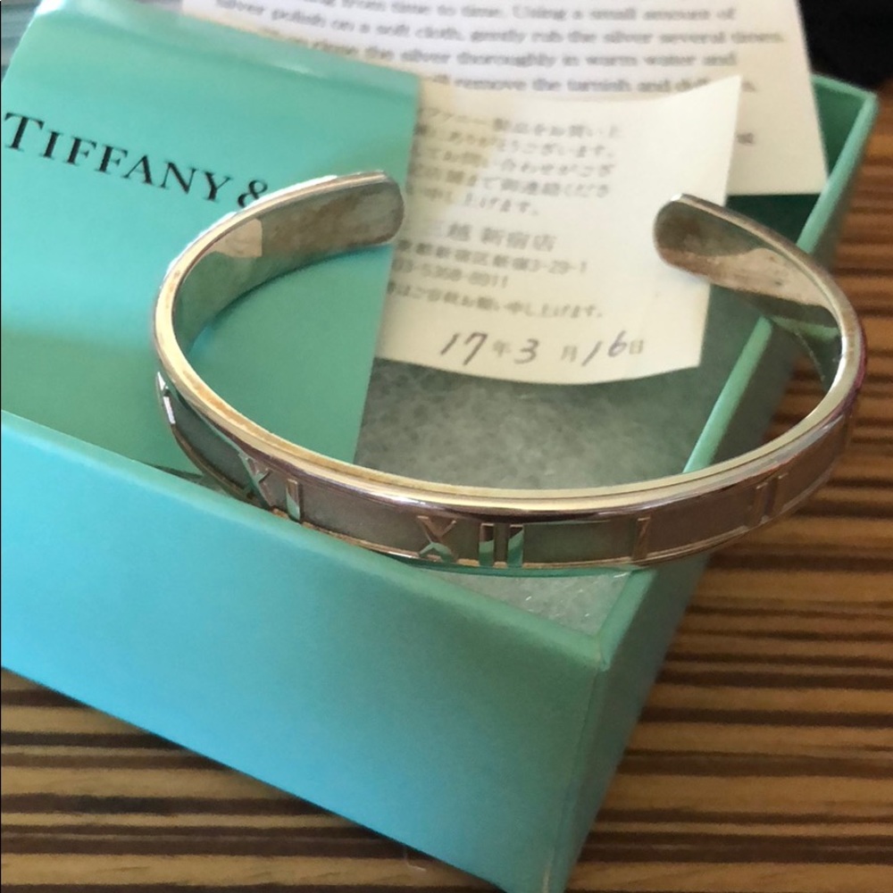 Vintage Tiffany silver bangle